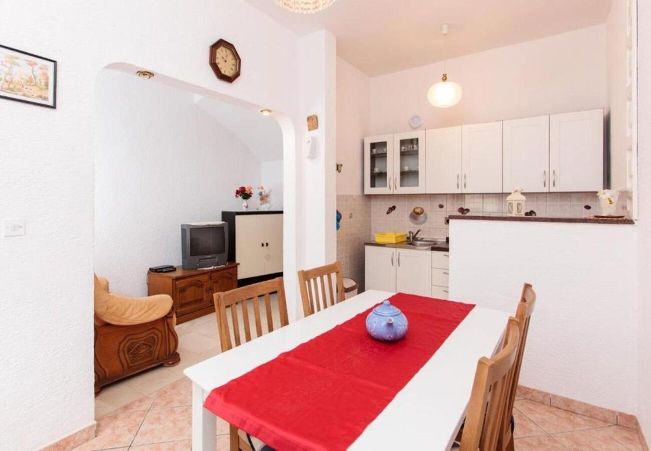 Apartment Knez 1 - 50 M From Beach Ποντστράνα Εξωτερικό φωτογραφία