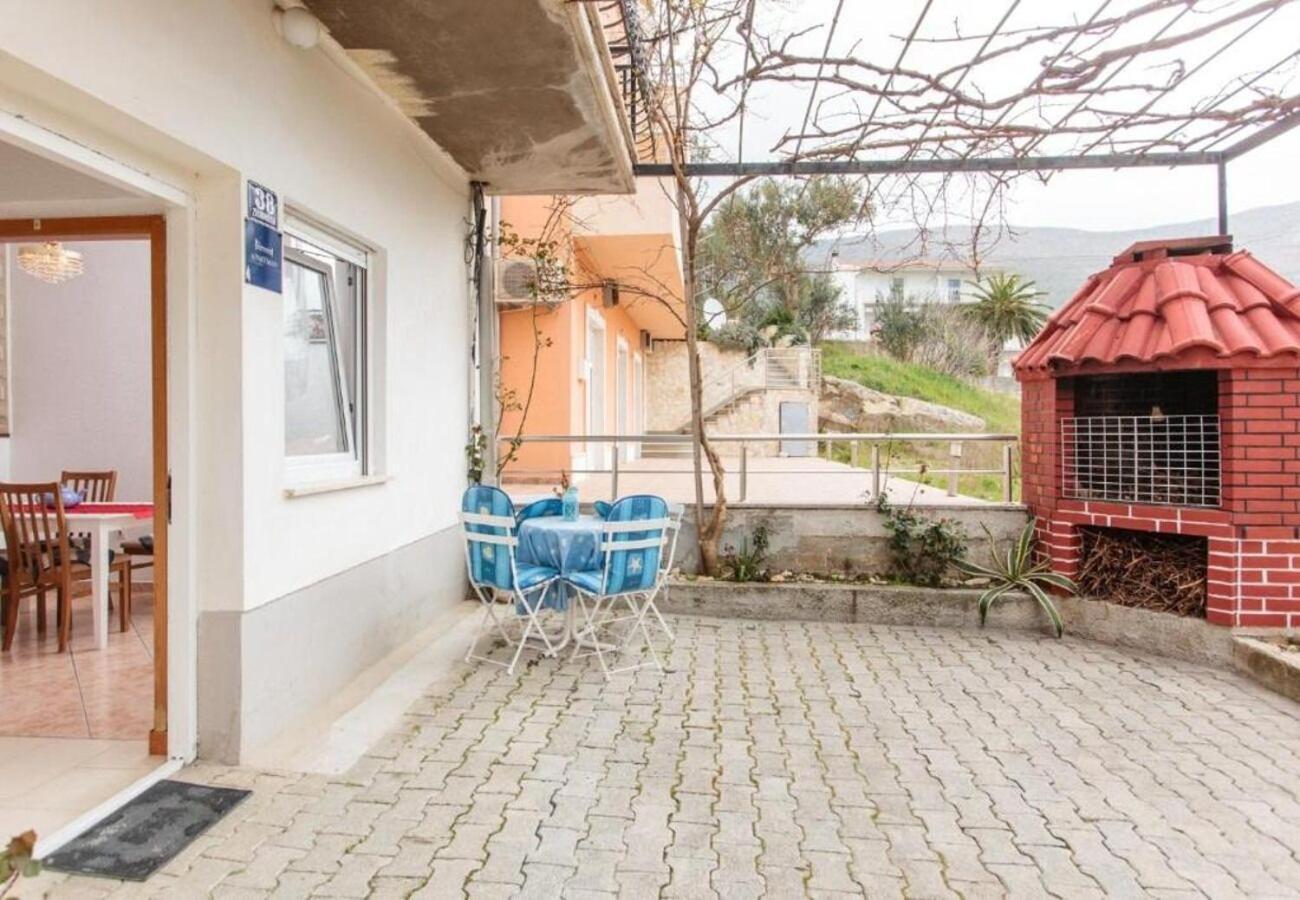 Apartment Knez 1 - 50 M From Beach Ποντστράνα Εξωτερικό φωτογραφία